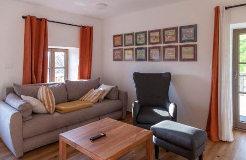 Slovenj Gradec Casa | Villa Richterberg with Sauna & Hot Tub