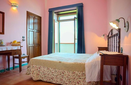 Pogerola Cama Y Desayuno | Villa Rina