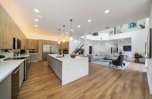 Miami Shores Casa | Villa Rio Grande 8BR Lazy River Pool + Pickleball