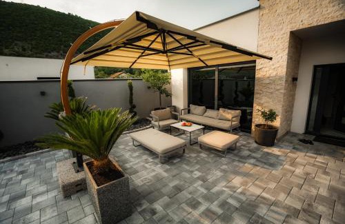 Mostar Villa | Villa River
