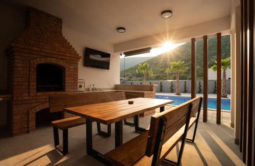 Mostar Villa | Villa River