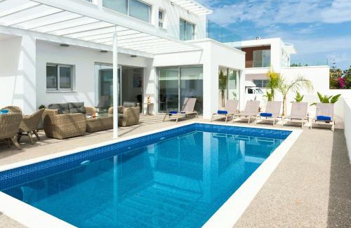 Ayia Napa Villa | Villa Roberta