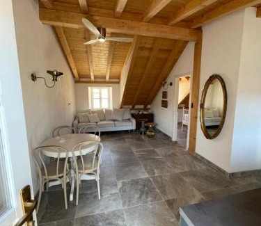 Island Hvar Apartamento | Villa Roko