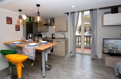 Bagnoli Apartamento | VILLA ROSA - Apartamento n. 1 "IRIS" (4 camas)