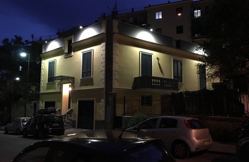 Bagnoli Apartamento | VILLA ROSA - Apartamento n. 2 "GIGLIO" (4 camas):