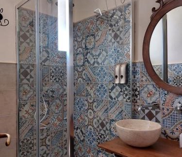 Roca Vecchia Casa | Villa Rosa Candida