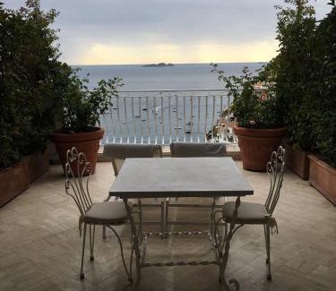 Positano City Centre Cama Y Desayuno | Villa Rosa