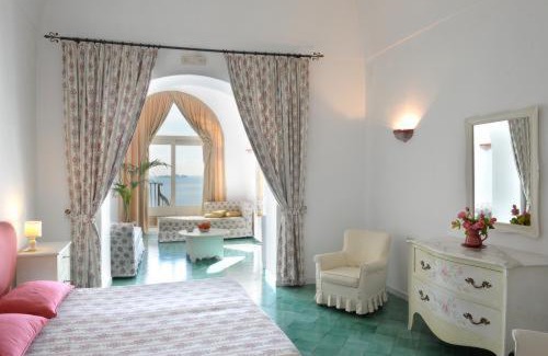 Positano City Centre Cama Y Desayuno | Villa Rosa