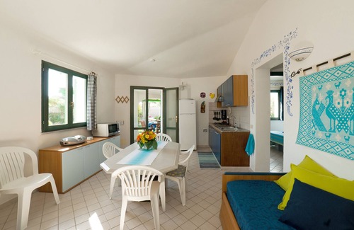 Calasetta Casa | Villa Rosa with swimming pool