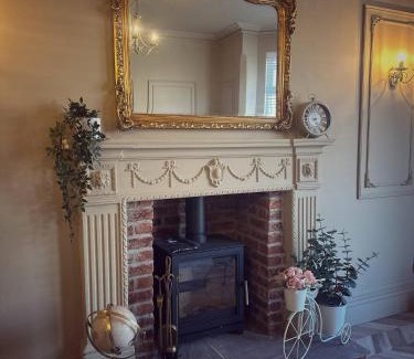 Lytham St. Anne's Casa | Villa Rose-Spacious Home with beautiful garden