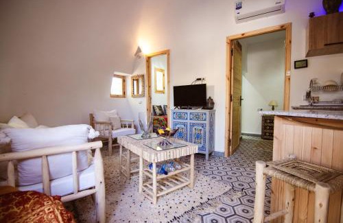 Sidi Abdallah Ghiat Casa | Villa Roswell Marrakech