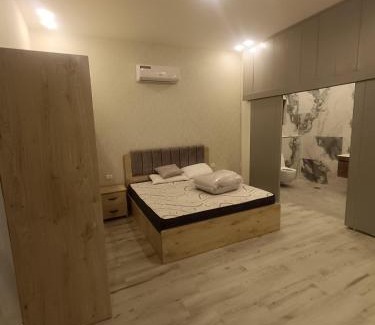 Al Jizah Chalet De Esquí | Villa rotana airport road
