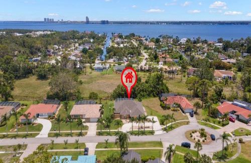 Lochmoor Waterway Estates Casa | Villa Royal Palms