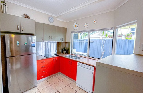 Manunda Casa | Villa Royale - Cairns City