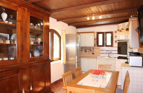 Monte San Giusto Villa | Villa Ruffini con piscina, 4 habitaciones, 14 personas, vista panorámica cerca del mar