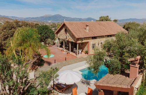 Coin Villa | Villa Rural la Cascada- Naturaleza y desconexión.