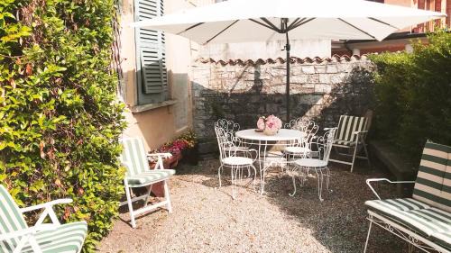 Lasnigo Casa | Villa Ruscone