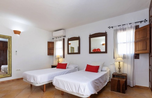 Sant Agusti des Vedra Villa | Villa 'Sa Vinya' con vistas a la montaña, Wi-Fi y aire acondicionado