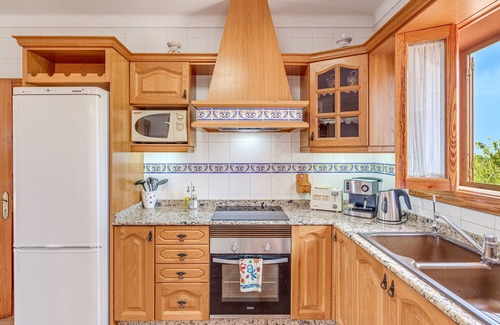 Portol Villa | Villa Sa Tanca con vistas al mar, vistas a la montaña, Wi-Fi, piscina y jardín;