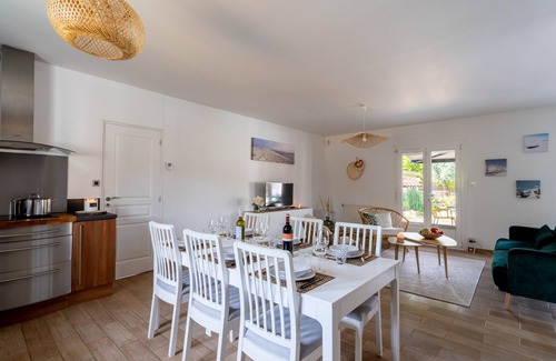 Saint-Jean-d'Illac Casa | Villa Saint Jean - Maison avec piscine privée