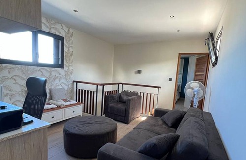 Bois d'Olives Casa | Villa Saint Pierre, 3 bedrooms, 8 persons