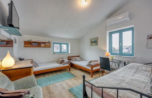Kras Apartamento | Villa Salamander Suite - Happy Rentals