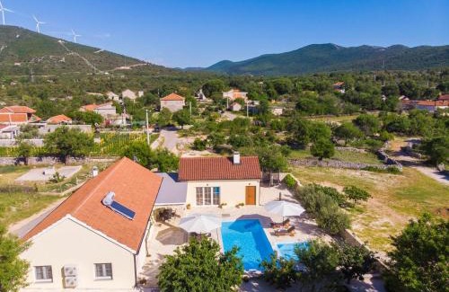 Sibenik Villa | Villa San Antonio - Heated pool