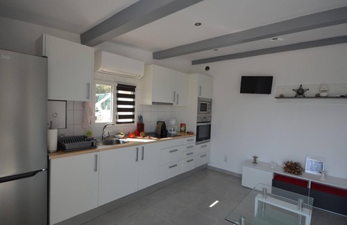 Sant Miquel de Fluvia Casa | Villa Sant Miquel de Fluvià, 4 bedrooms, 10 persons