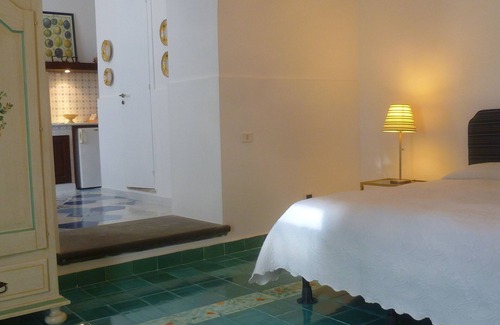 Portici Cama Y Desayuno | Villa San Gennariello B&B