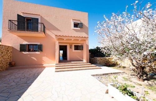 Sant Jordi de Ses Salines Villa | Fantástica Villa con piscina privada, 1,5km Playa Salinas ,1,5km Playa Den Bossa