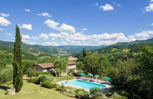 Vicchio Apartamento | Villa Sandrina - Private Tuscan villa with pool