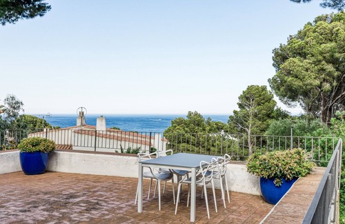 Llanca Villa | Villa 'Sant Genís' con vistas al mar, piscina privada y Wi-Fi
