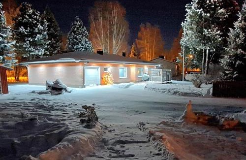Rovaniemi Villa | Villa Santa's Neighbor in Rovaniemi