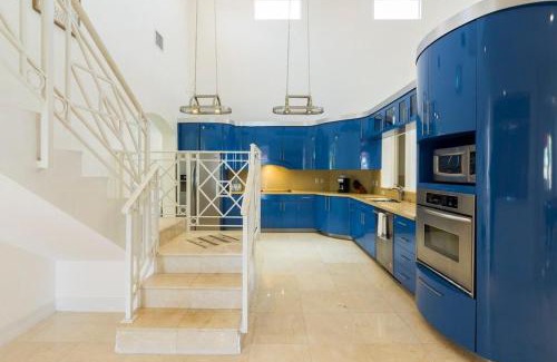 Northeast Miami Apartamento | Villa Santro