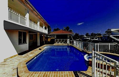 Northeast Miami Apartamento | Villa Santro