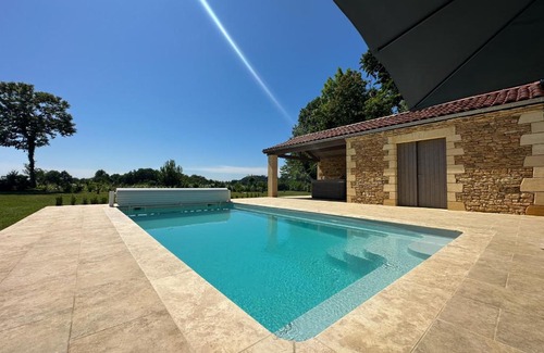 Saint-Vincent-le-Paluel Villa | Villa Sarlat ,piscine/jacuzzi