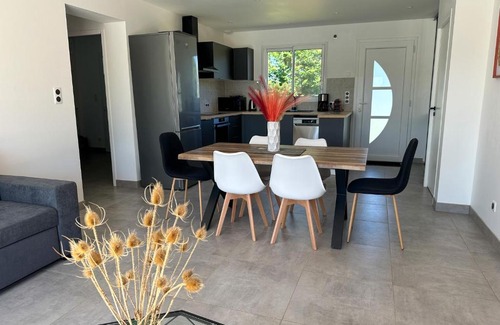 Saint-Vincent-le-Paluel Villa | Villa Sarlat ,piscine/jacuzzi