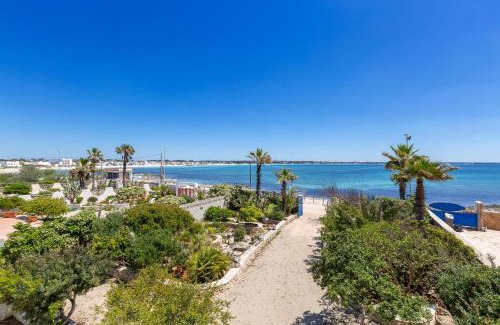 Torre Lapillo Casa | Villa Sara by BarbarHouse