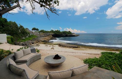 Mushroom Bay Villa | Villa Seascape by Elite Havens