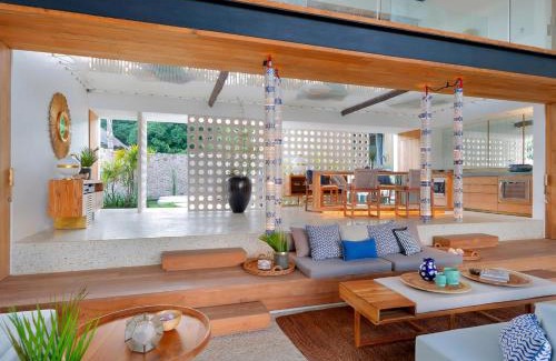 Mushroom Bay Villa | Villa Seascape by Elite Havens