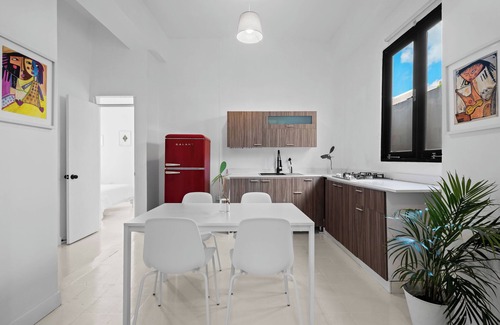 Hipodromo Apartamento | Villa Serena - Estudio Luminoso y Equilibrado con Cama Queen + Cocina