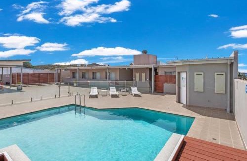 Fingal Bay Apartamento | Villa Serene 3, 6-10 Market Street - Surfside Apartments WiFi, water views, Air Con, Pool