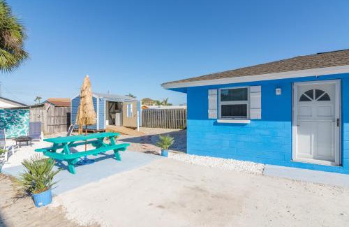 Biltmore Beach Casa | Villa Serenity, Pet Friendly