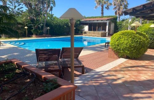 Isola delle Femmine Cama Y Desayuno | Villa Seven Palms