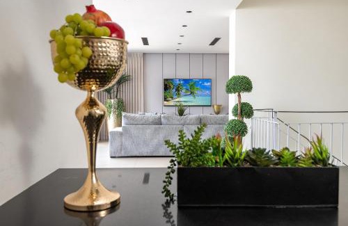 Migdal Apartamento | Villa siena - וילה מהממת עם בריכה פרטית מול הכנרת