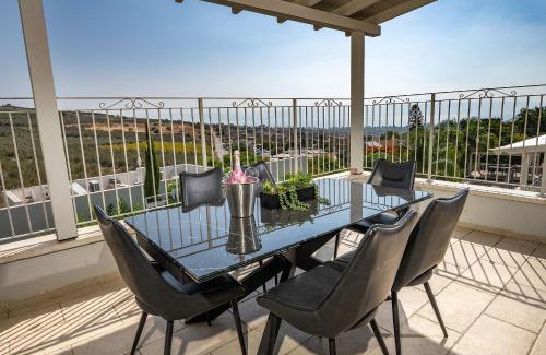 Migdal Apartamento | Villa siena - וילה מהממת עם בריכה פרטית מול הכנרת