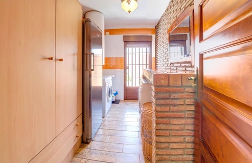 Padul Villa | "Villa Sierra Nevada de Pilar I" con vistas a la montaña, piscina y Wi-Fi