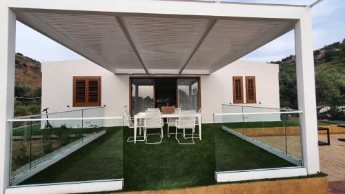 Lascari Apartamento | Villa singola con piscina privata