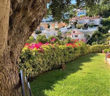 Sitges Villa | Villa Sitges Julia Vista Espectacular 2 k m s de la Playa Comoda & Area Tranquila Amplitud interior y plana