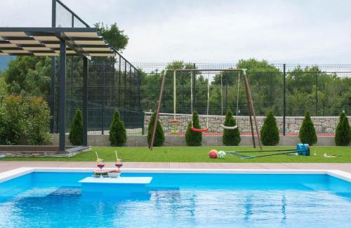 Omis Villa | Villa Sky D 9&1 with tennis court and heated pool